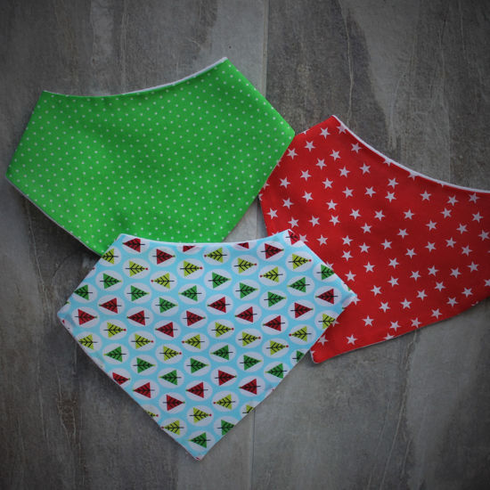 Picture of Christmas Dribble Bibs- Small, 3 Pack